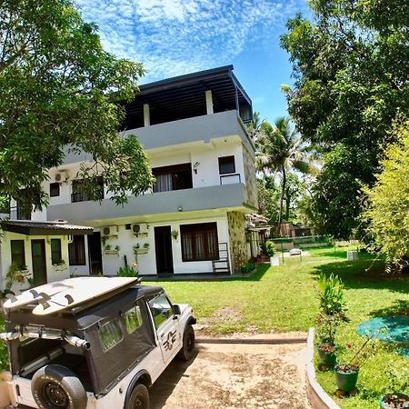 Oceanlife Surf Stay At Horizon Inn Велигама Экстерьер фото