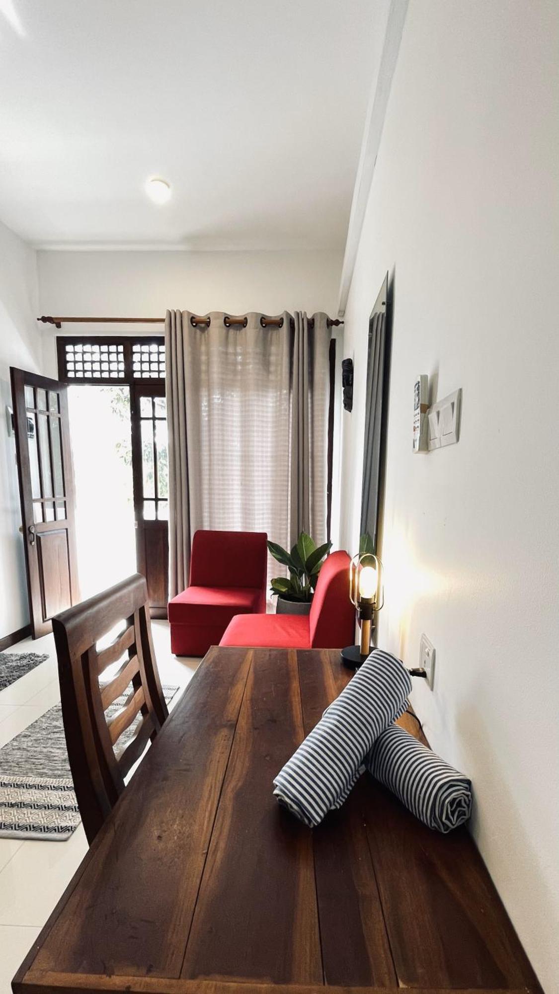 Oceanlife Surf Stay At Horizon Inn Велигама Экстерьер фото